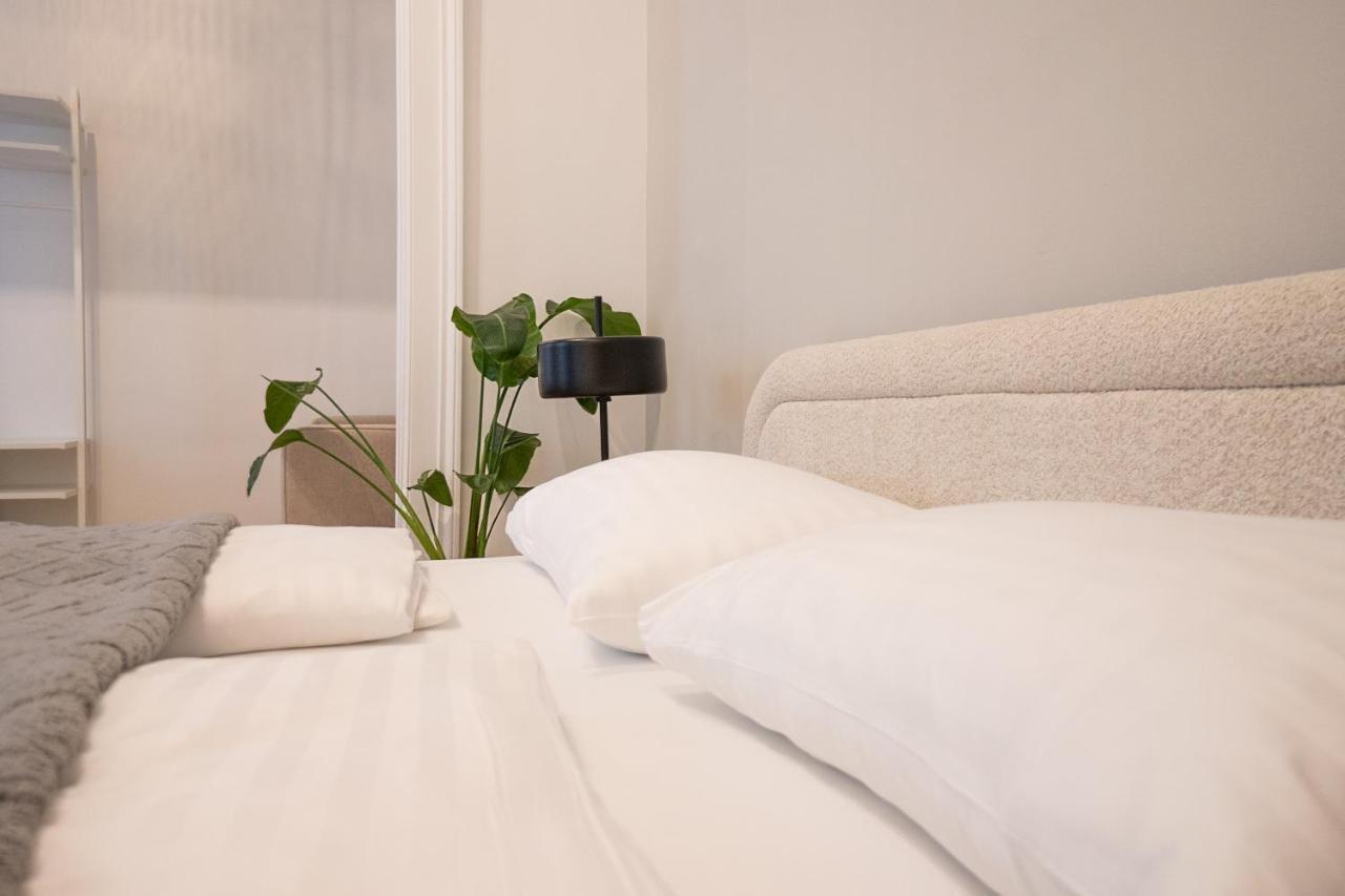 Spacious 110М2 Flat In The City Center Viena Exterior foto