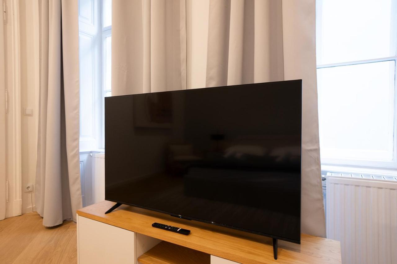 Spacious 110М2 Flat In The City Center Viena Exterior foto