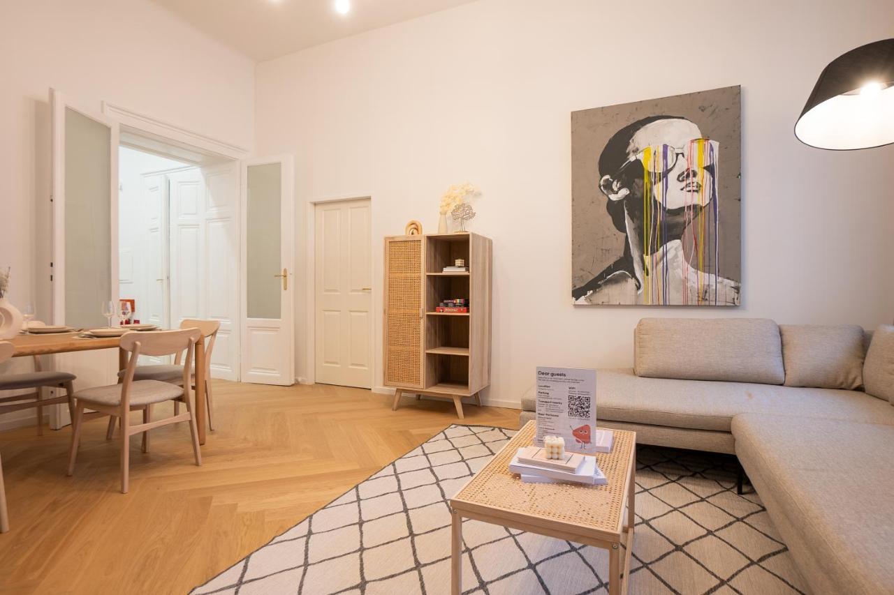 Spacious 110М2 Flat In The City Center Viena Exterior foto