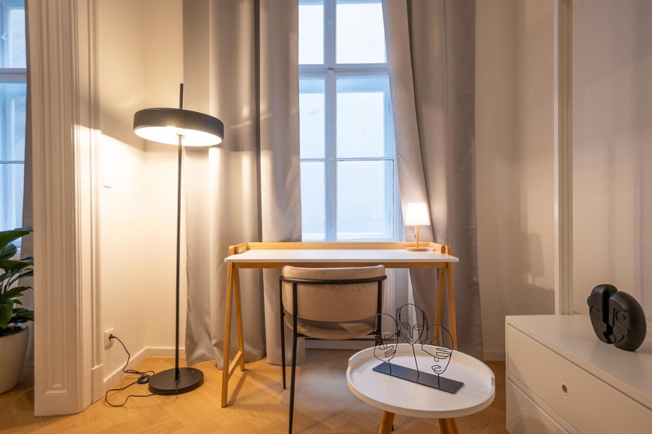 Spacious 110М2 Flat In The City Center Viena Exterior foto